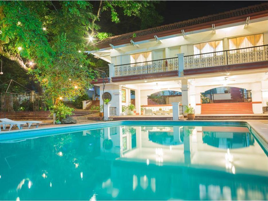 Dona Jovita Garden Resort Calamba  Εξωτερικό φωτογραφία